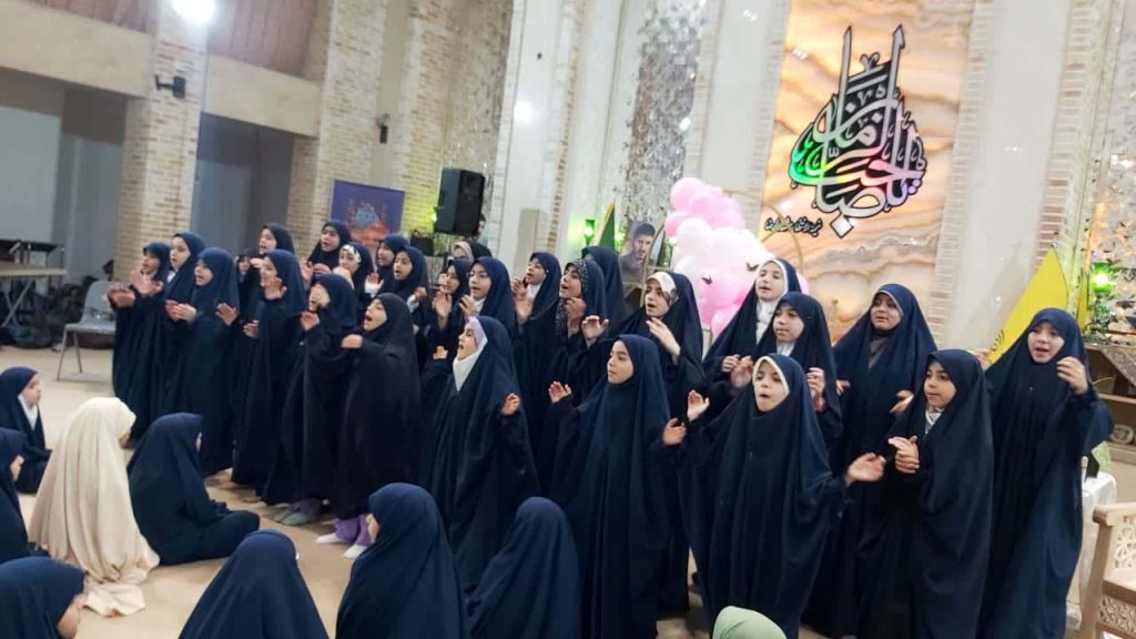 خیمه الانتظار مشهدالرضا  تقدیر از معلمان مدرسه دخترانه خیمه الانتظار در روز معلم